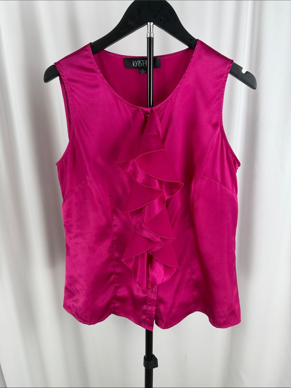 Kasper Women's Magenta Ruffle Sleeveless Shell